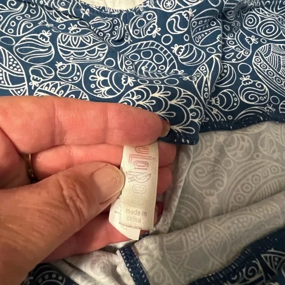 4 pair Christmas lularoe leggings - Picture 9 of 12